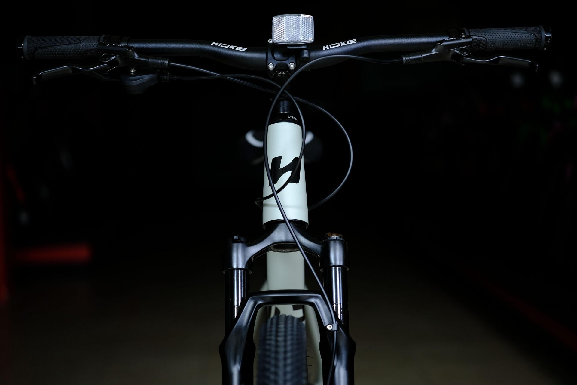 Вилка амортизационная GTMRK 362 MLO алюминиевая HOKE 7 Way 29 HD матовый серый 19